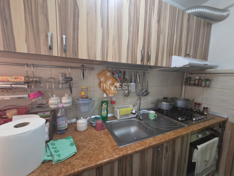 DE VANZARE-APARTAMENT 2 CAMERE-MIRCEA CEL BATRAN