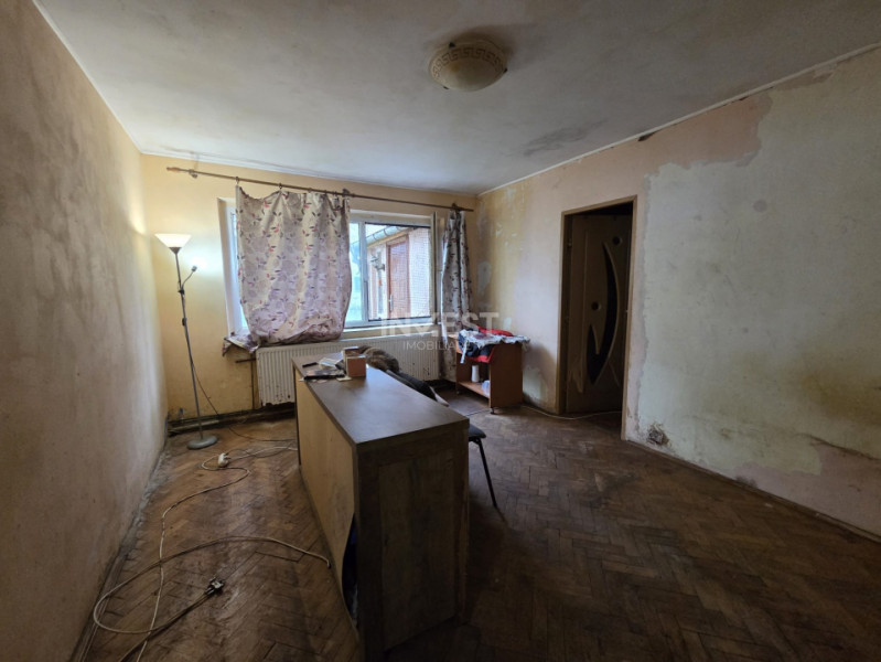 DE VANZARE-APARTAMENT 2 CAMERE-ALEXANDRU CEL BUN