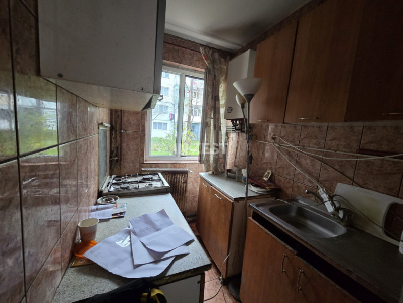 DE VANZARE-APARTAMENT 2 CAMERE-ALEXANDRU CEL BUN