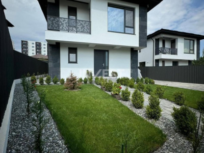 CASA 5 CAMERE, 3 BAI, 470MP TEREN, 135MP UTILI, ZONA MIROSLAVA-700M DE CENTRU