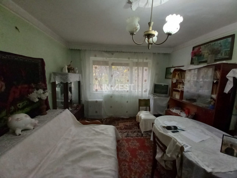 DE VANZARE-APARTAMENT 2 CAMERE-MIRCEA CEL BATRAN