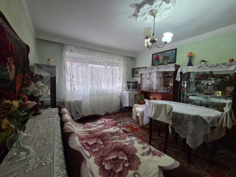 DE VANZARE-APARTAMENT 2 CAMERE-MIRCEA CEL BATRAN