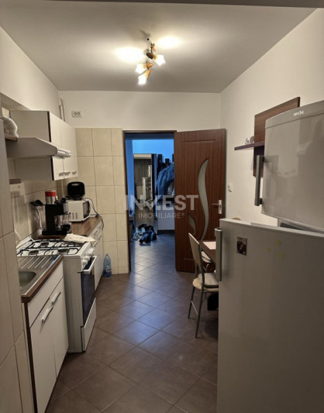 Apartament 2 camere decomandat-Etaj 1-Targu Cucu