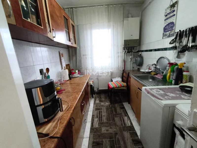 Apartament 2 camere-50 mp-Podu Ros-bloc fara risc