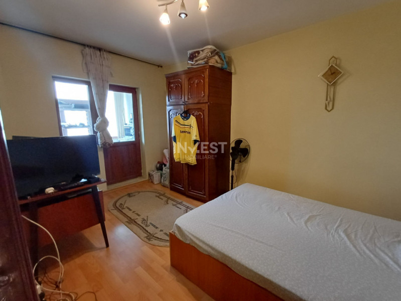 De vanzare, 2 camere, decomandat, zona Gara-Fostul Billa, Iasi