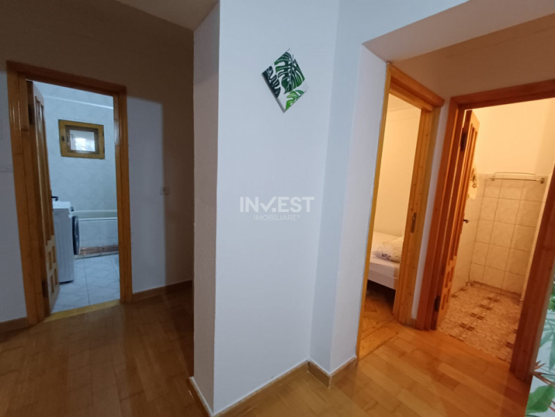 Apartament 3 camere, bloc tip vila, Zona Arcu 