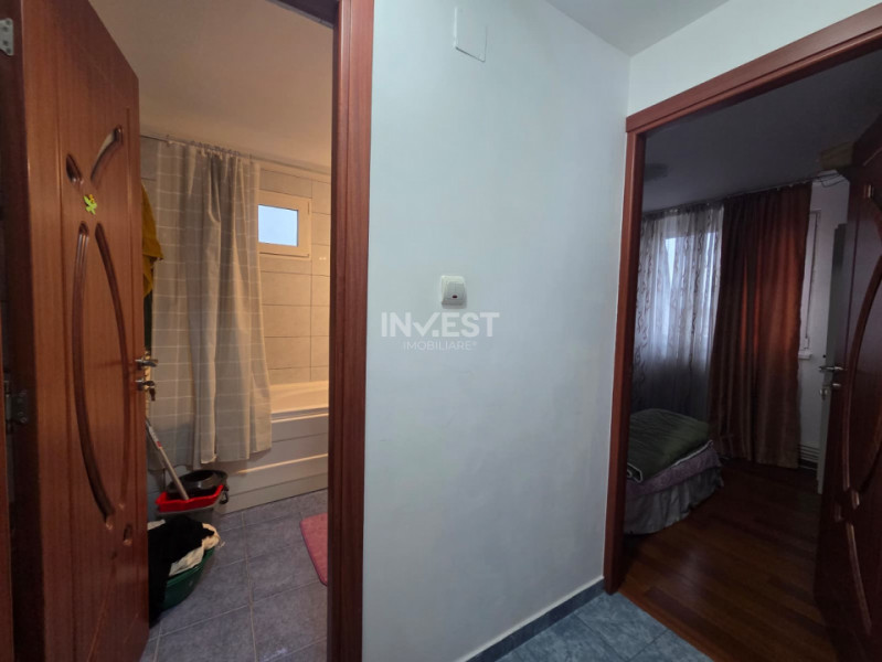 DE VANZARE-APARTAMENT 2 CAMERE-DECOMANDAT