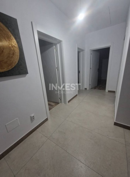 CASA 4 CAMERE, 2 BAI, 440 MP TEREN, MIROSLAVA