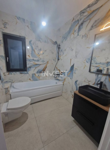 CASA 4 CAMERE, 2 BAI, 440 MP TEREN, MIROSLAVA