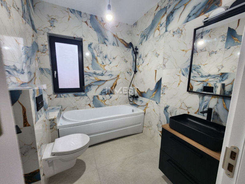 CASA 4 CAMERE, 2 BAI, 440 MP TEREN, MIROSLAVA