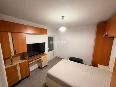 APARTAMENT 2 CAMERE-ETAJ 1-DECOMANDAT-DACIA