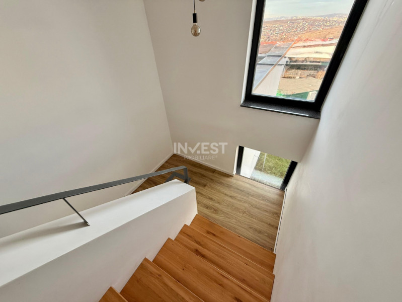 VILĂ SMART cu 5 camere în Bucium-Bârnova ~180 MP utili ~1000 MP teren