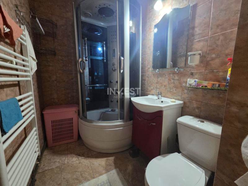 DE VANZARE-APARTAMENT 3 CAMERE-MIRCEA CEL BATRAN