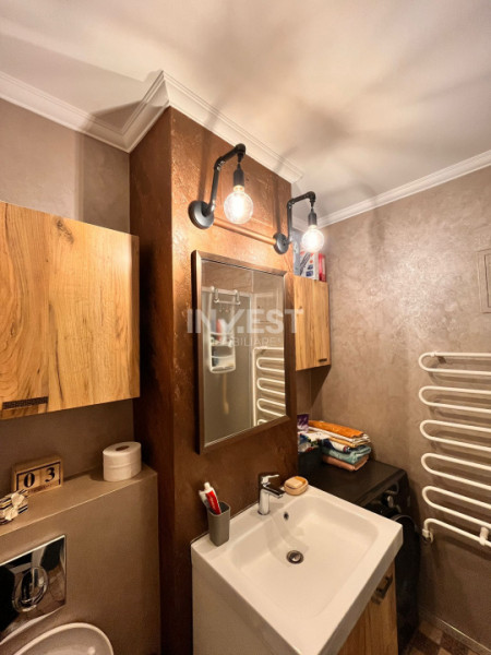 Apartament de vanzare, 3 camere, decomandat, zona Gara, Iasi