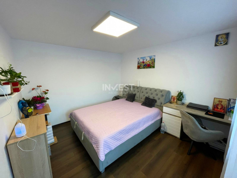 Apartament 2 camere-renovat-Podu Ros-etaj 2-bloc fara risc