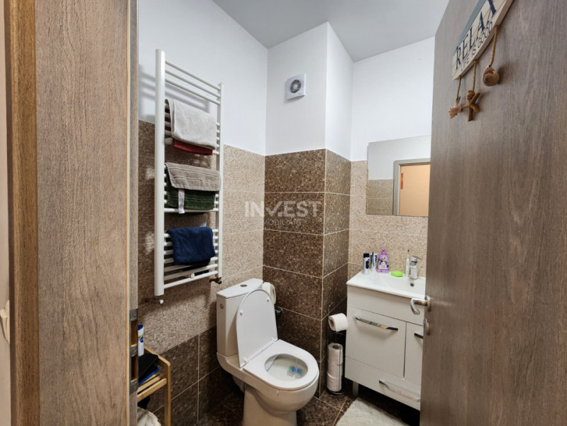 APARTAMENT CU 4 CAMERE, ZONA CAPAT CUG-VISOIANU