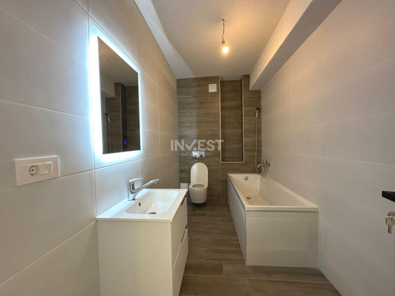 COMISION 0%! 1 CAMERA DECOMANDAT BLOC NOU