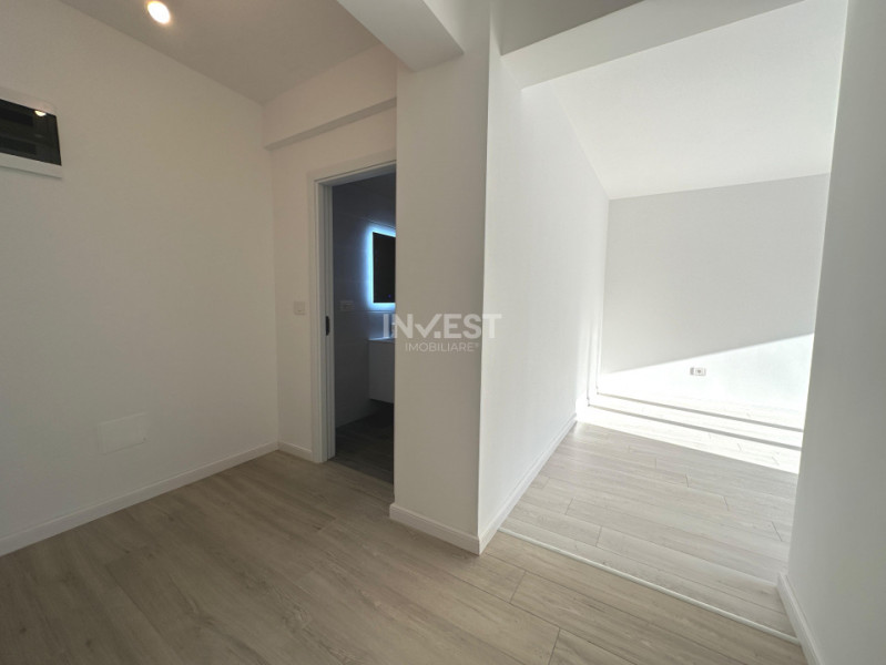 COMISION 0%! 1 CAMERA DECOMANDAT BLOC NOU