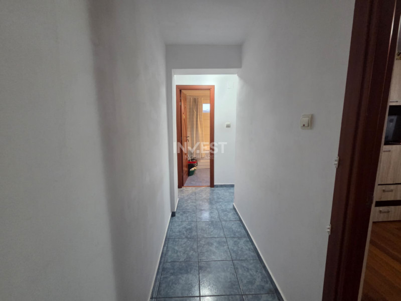 APARTAMENT 2 CAMERE-DECOMANDAT