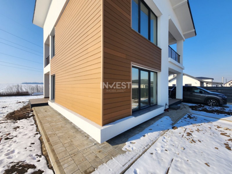 CARTIER PRIVAT, CASA 4 CAMERE, 2 BAI, MIROSLAVA , PLACA DE BETON PESTE ETAJ
