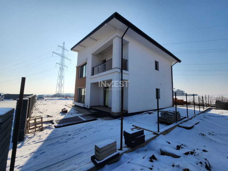 CARTIER PRIVAT, CASA 4 CAMERE, 2 BAI, MIROSLAVA , PLACA DE BETON PESTE ETAJ