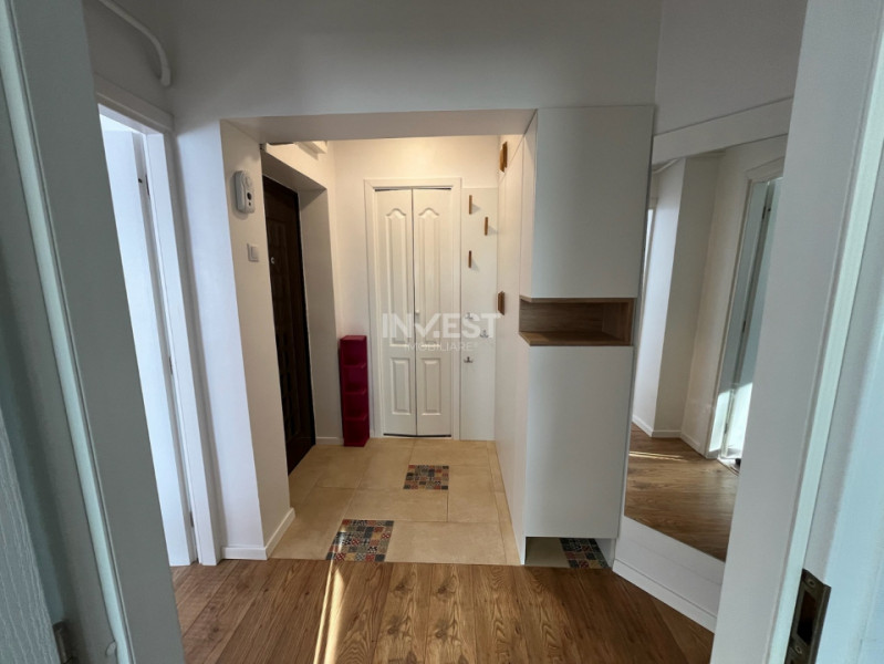 Apartament de inchiriat 2 camere, decomandat, zona Canta-Profi, Iasi