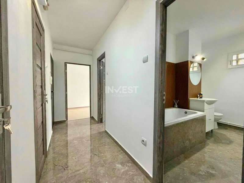 Apartament 3 camere-etaj 1-renovat-Podu Ros-bloc fara risc