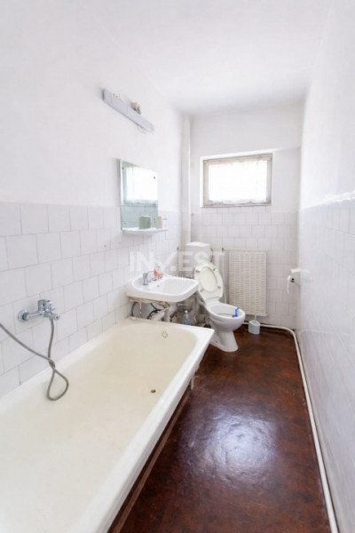 Apartament 2 camere decomandat, 55 mp, balcon – Nicolina (Clopotari)