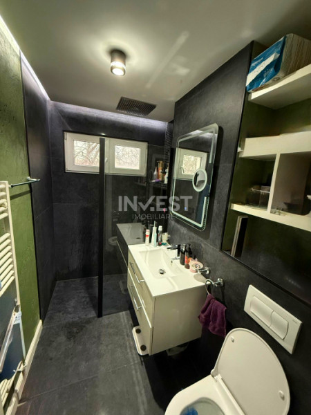 Apartament 2 camere-Podu Ros-etaj 1-renovat