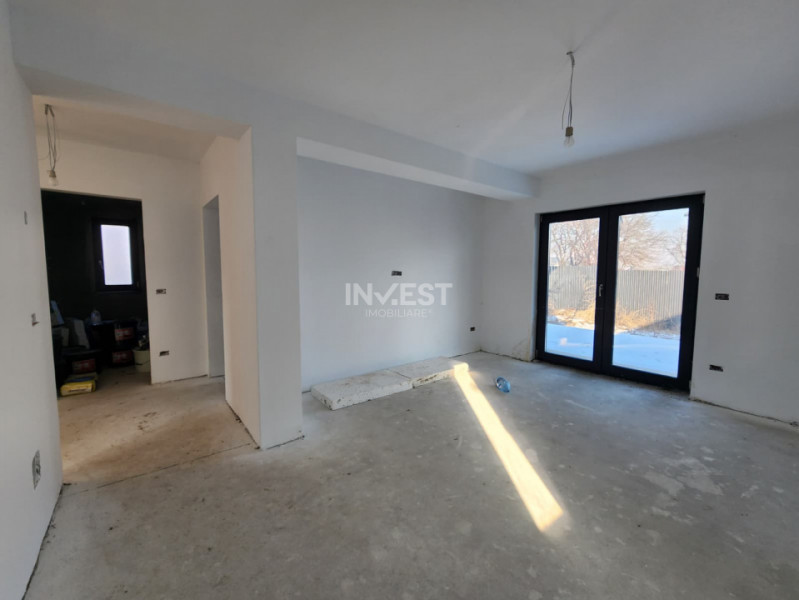 CASA CU 5 CAMERE, CAPAT CUG-VALEA ADANCA