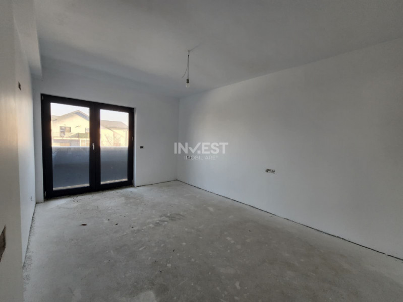 CASA CU 5 CAMERE, CAPAT CUG-VALEA ADANCA