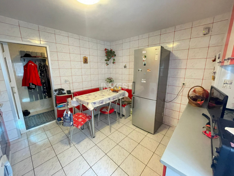 De vanzare 2 camere, decomandat, zona Tatarasi-Oancea, Iasi