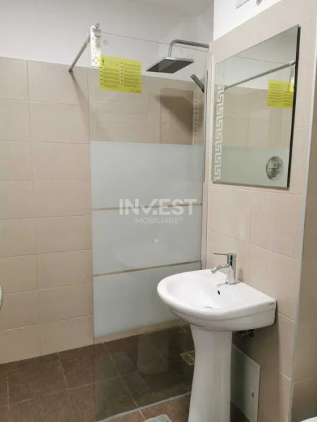 DE VANZARE-APARTAMENT 2 CAMERE-DECOMANDAT