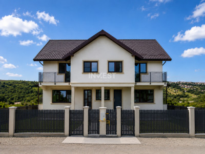 Duplex, 4 camere, pivniță generoasă — Valea Lupului, Iași