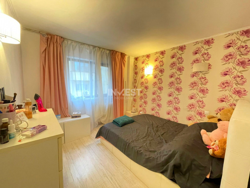 Apartament 3 camere-Sf Lazar-Palas Mall-etaj 1