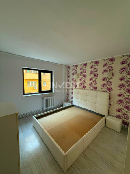 Apartament 3 camere-Sf Lazar-Palas Mall-etaj 1