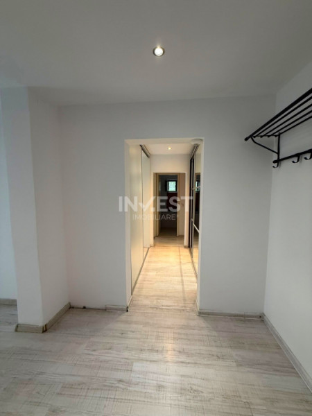 Apartament 3 camere-Sf Lazar-Palas Mall-etaj 1
