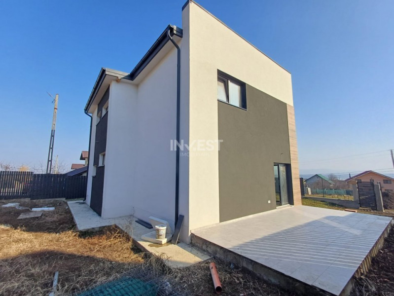 CASA 4 CAMERE, 3 BAI, 130 MP UTILI , GALATA , TVA INCLUS IN PRET !!! 