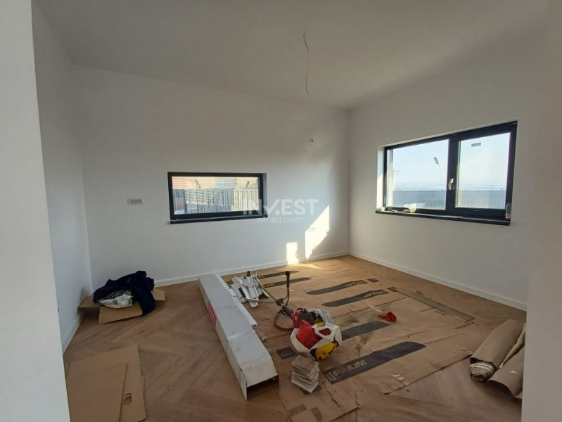 CASA 4 CAMERE, 3 BAI, 130 MP UTILI , GALATA , TVA INCLUS IN PRET !!! 