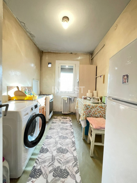 Apartament 2 camere-Podu Ros-etaj intermediar-Liceul Dimitrie Cantemir