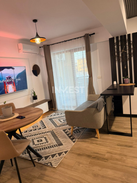 4 CAMERE 100MP, PE 2 NIVELE MOBILAT-UTILAT POPAS PACURARI