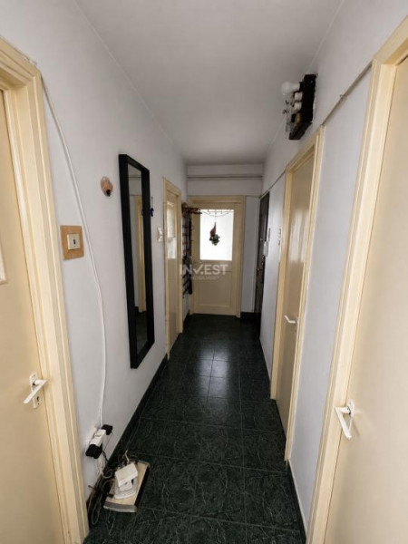 Apartament 3 camere-60 mp-Podu Ros-Palas