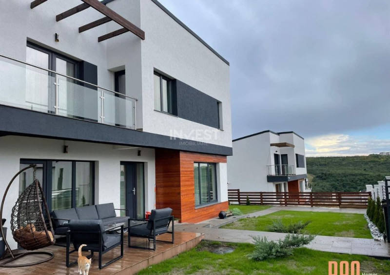 Vile 4 camere , zona Rediu, complex premium