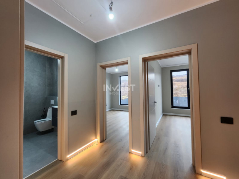 CASA INDIVIDUALA, 5 CAMERE, 3 BAI, 135 MP UTILI, 470 MP TEREN, MIROSLAVA