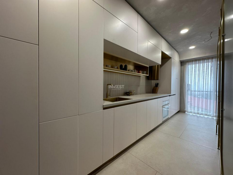 Apartament Deosebit De 2 Camere 70mp In Azimut-Copou