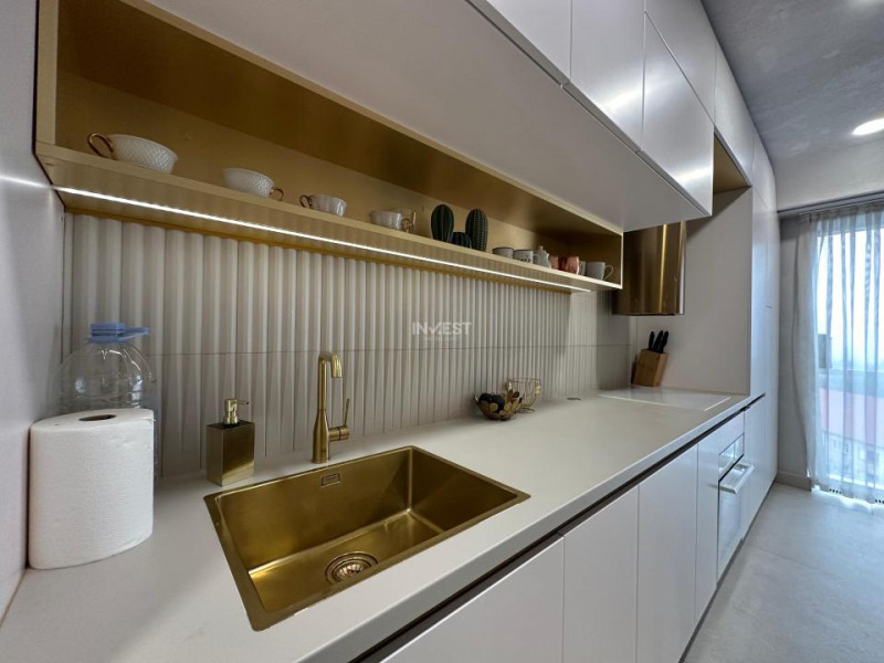 Apartament Deosebit De 2 Camere 70mp In Azimut-Copou