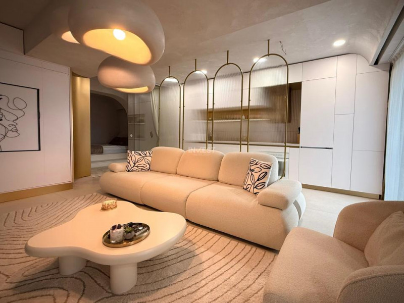 2 Camere High-End în Azimut Copou – Locație Unică, Confort la Nivel Înalt