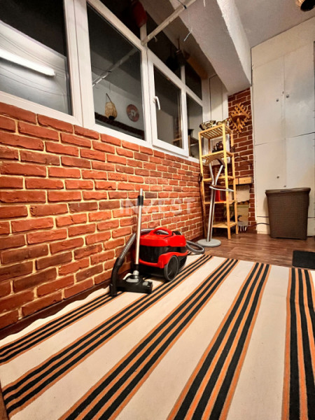 Apartament de vanzare, 3 camere, decomandat, zona Gara, Iasi