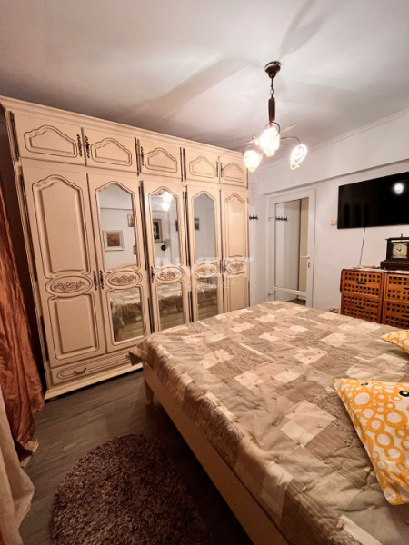 Apartament de vanzare, 3 camere, decomandat, zona Gara, Iasi