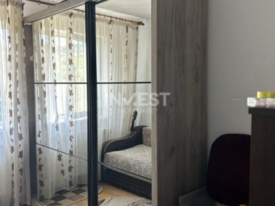 Apartament de vanzare 3 camere, zona Pacurari, Iasi